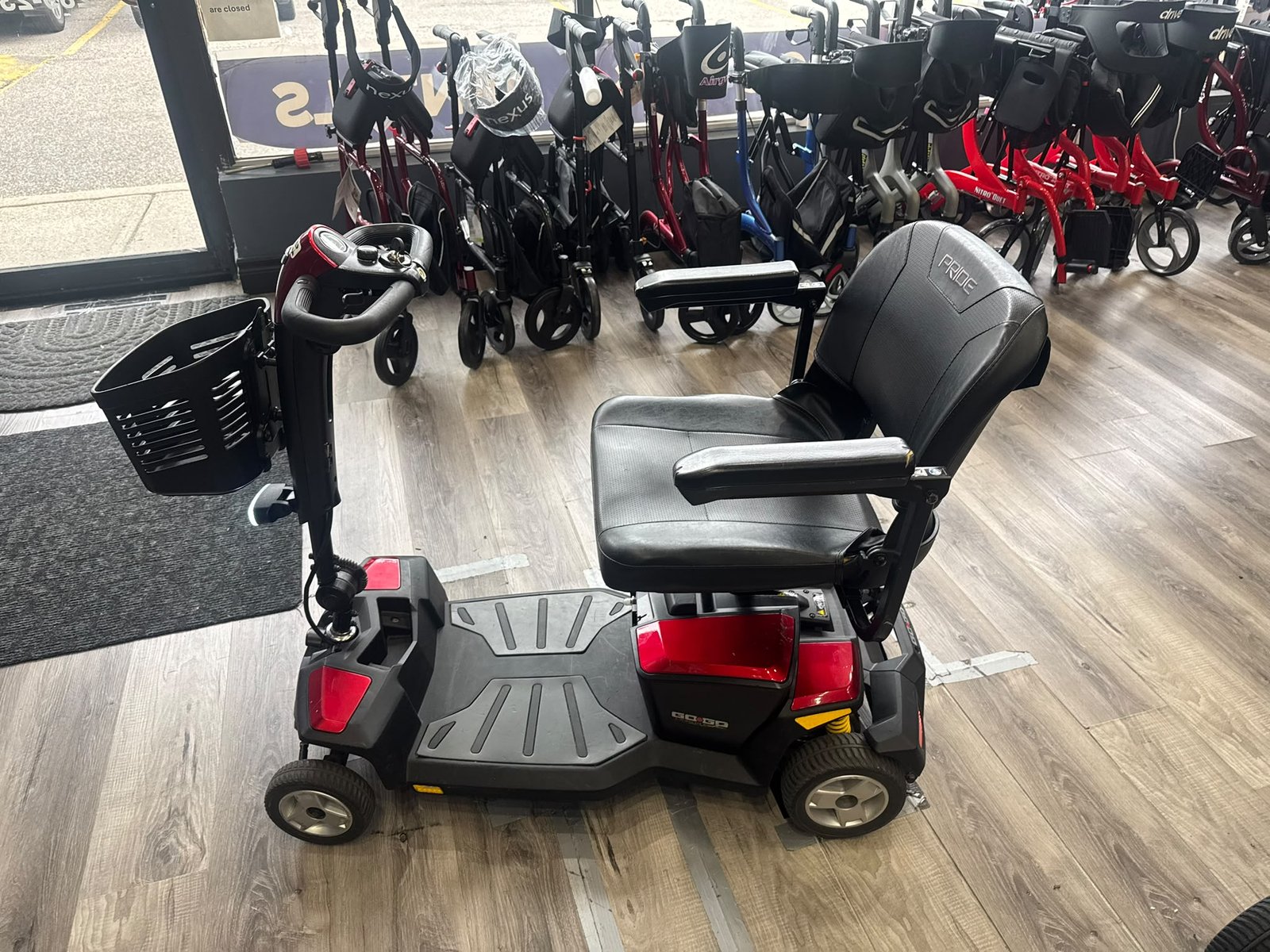 Go-Go LX with CTS 4-Wheel Scooter (floor model) - Image 4