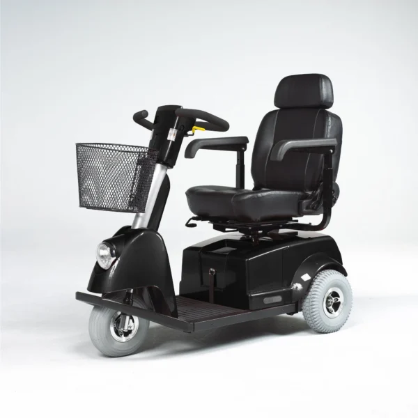 FORTRESS 1700 DT - 3 WHEEL MOBILITY SCOOTER